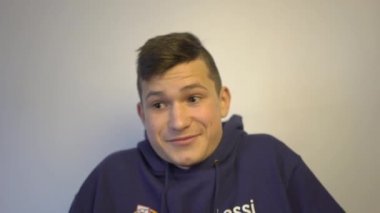 4k boy thinking and don't know the answer 
