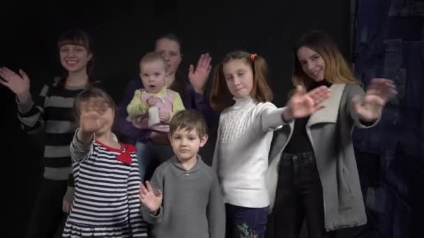 Group Happy Smiling Kids Parents Waving Hands — Stock Video