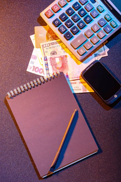 Schwarzes Notizbuch Und Stift Ein Leeres Blatt Einem Notizbuch Notizblock — Stockfoto