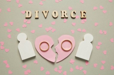 Kırık kalp ve iki altın yüzük. Evlilik, mahkeme ve boşanma..