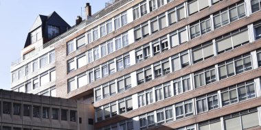 Burgos, İspanya 'da evler ve apartman blokları.