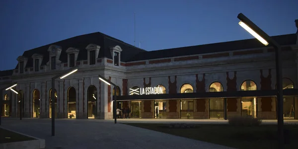 Antigua Estación Tren Burgos España Iluminada Por Noche — Foto de Stock