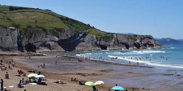 Panorámica Paisaje Costero Con Acantilados —  Fotos de Stock