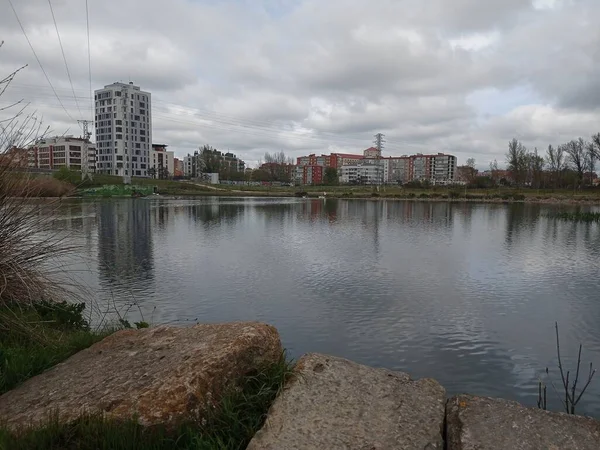 Vista General Edificios Burgos España Desde Río —  Fotos de Stock