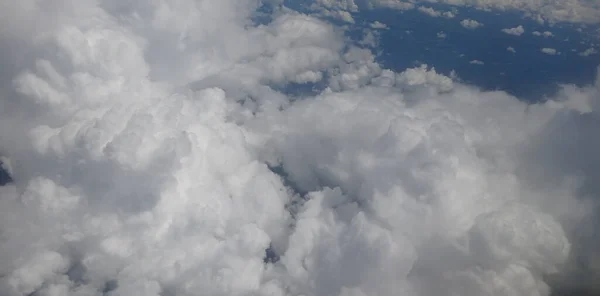 夏の雲景空撮 — ストック写真
