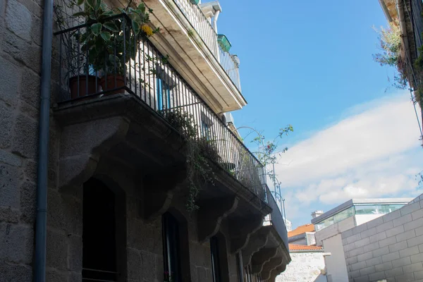 Balcón Una Casa Antigua Histórica Para Reformar — Foto de Stock