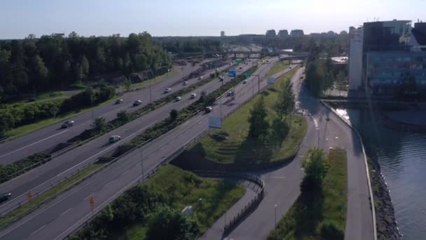 Il drone del ponte sul Mar Baltico a Helsinki Finlandia — Video Stock