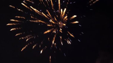 Tallinn şehrinde yeni yıl arifesi gökyüzü.