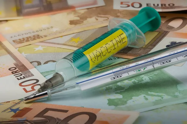 Hükümet koronavirüse karşı toplu bağışıklık sistemi.