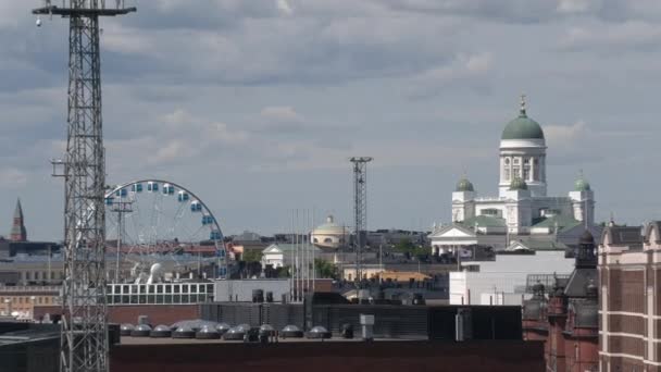 Incrível tiro da paisagem urbana de Helsinque do porto. — Vídeo de Stock