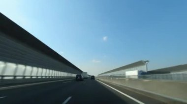 Japonya 'daki Nagoya' ya giden otobandaki manzaraya bak..