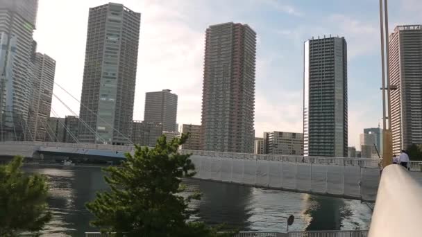 Edifícios altos altos na cidade de Tóquio, no Japão — Vídeo de Stock