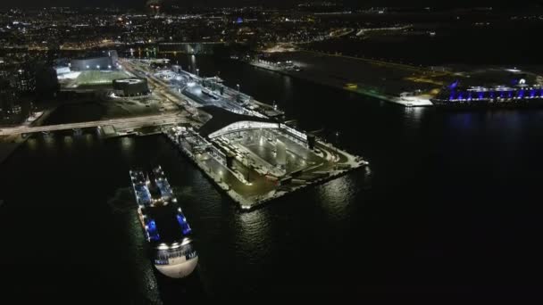 Aerial shot of the west harbor in Helsinki Finland. — Stock Video