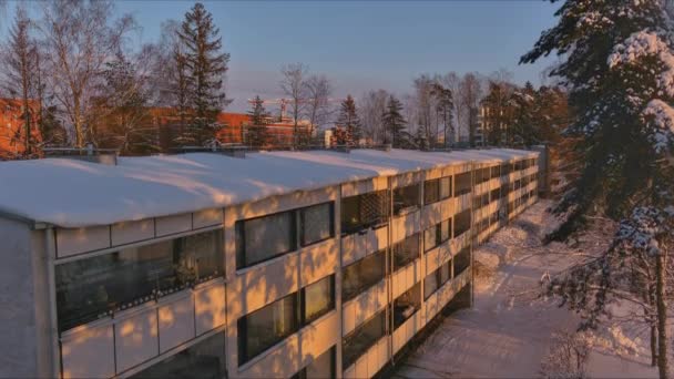 Espoo Finland February 2022 Αεροφωτογραφία Χιονισμένου Κτιρίου Στην Keilaranta Στο — Αρχείο Βίντεο