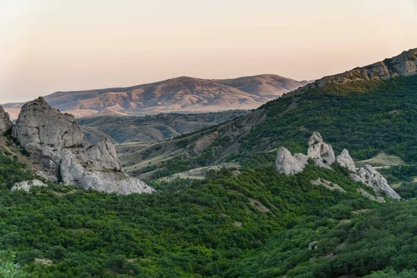 Półwysep Krymski Lipca 2021 Górski Krajobraz Krymu Pobliżu Miasta Koktebel — Zdjęcie stockowe