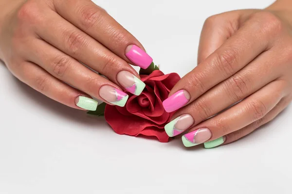 Summer Mint Pink Manicure Silver Stripes Long Square Tanned Hands — Stock Photo, Image