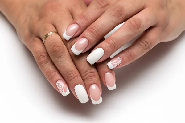 Matrimonio Classico Francese Manicure Bianca Con Scintille Disegni Bianchi Unghie — Foto Stock