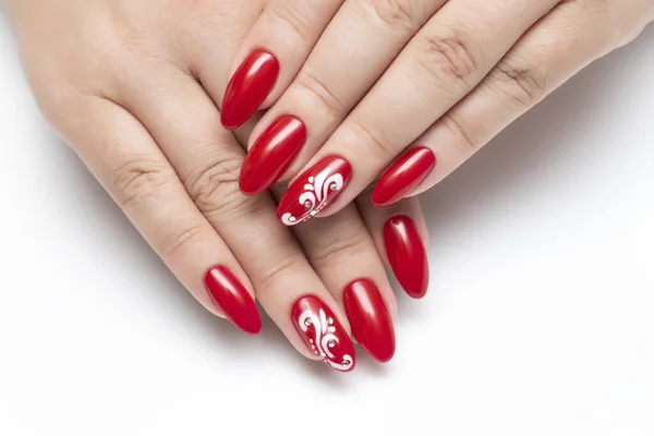 Manicura Roja Uñas Largas Afiladas Con Pintura Blanca Cristales Diseño — Foto de Stock