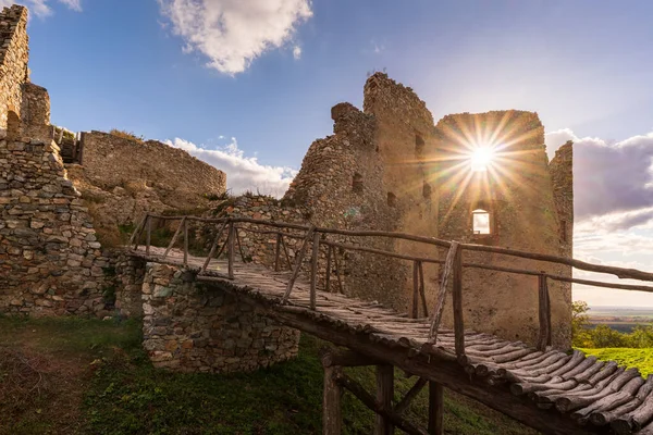 Ruine Château Oponice Slovaquie — Photo