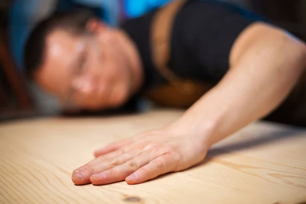 Carpenter Man Checks Quality Wooden Surface Profession Joinery Woodworking — Stock Photo, Image