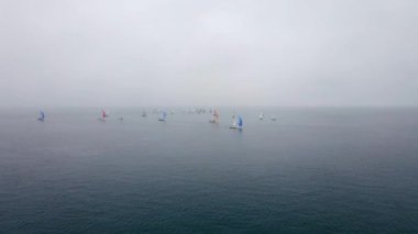 Hava görüntüsü. Slow Motion yarış teknelerinin videosu