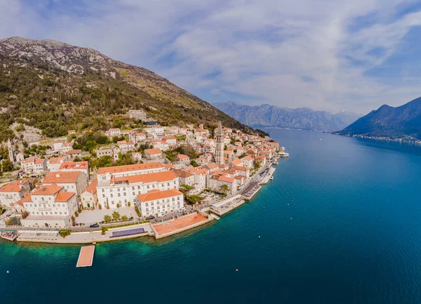 Escénica Vista Panorámica Histórica Ciudad Perast Famosa Bahía Kotor Con —  Fotos de Stock