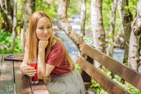 Woman Drinking Healthy Fruits Vegetables Juice Smoothie Summer Happy Girl — Photo