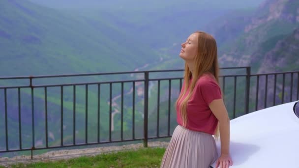 Young Woman Relaxing Standing Car Viewpoint Beautiful Canyon Cijevna River — Wideo stockowe