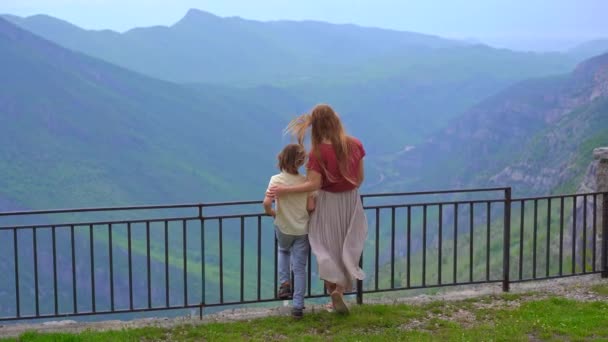 Young Woman Her Son Observe Beautiful Canyon Cijevna River Way — Stockvideo