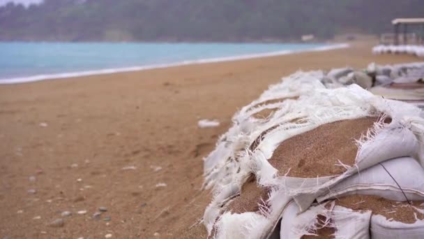 Piles Sand Filled Bags Shore Protect Coast Storm Caused Flooding — Stok video