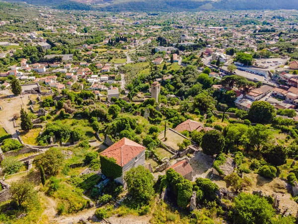 Eski Şehir Sunny Karadağ Bar Kenti Yakınlarındaki Stari Bar Kasabasındaki — Stok fotoğraf