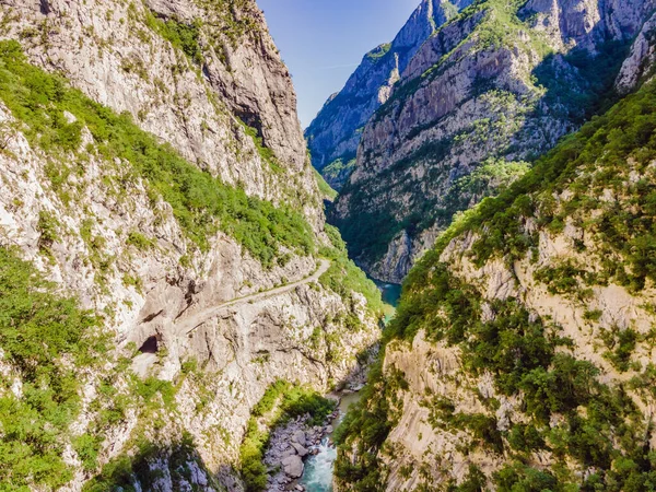 Purest Waters Turquoise Color River Moraca Flowing Canyons Travel Montenegro — Stockfoto