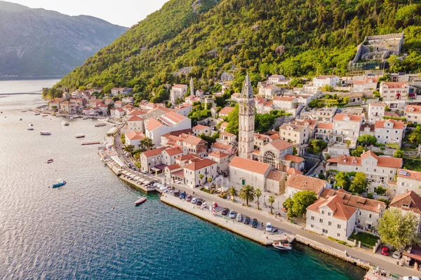 Escénica Vista Panorámica Histórica Ciudad Perast Famosa Bahía Kotor Con —  Fotos de Stock