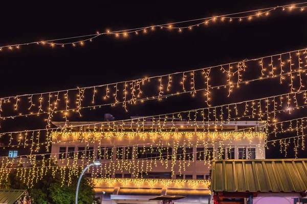 Carrusel Cadena Oscilante Iluminado Parque Atracciones Por Noche —  Fotos de Stock