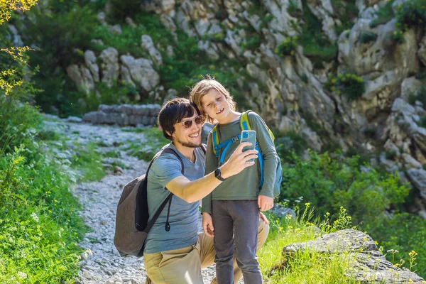 Family Travel Father Son Hiking Mountains Montenegro Kotor — Stock Photo, Image