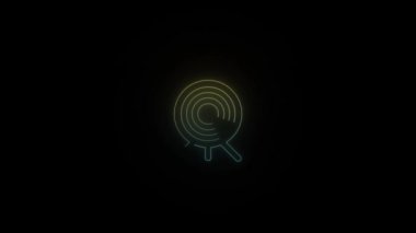 Siyah arkaplanda parlayan neon hedef simgesi. Projen için 4K video.