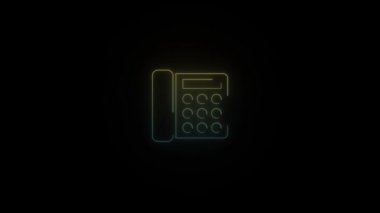Siyah arkaplanda parlayan neon telefon simgesi.