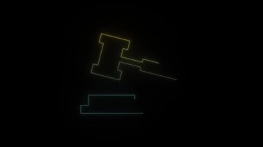 Siyah arka planda parlayan neon renkli hakimler. Mahkeme aksesuarları. Hareket grafikleri ve birleşikliği için 4K video animasyonu.