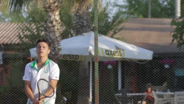 2022 Turkey Antalya Young Man Playing Tennis Mid Shot — Stock Video