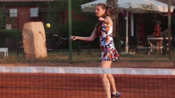 2022 Turkey Antalya Man Woman Playing Tennis Same Side Tennis — Stockvideo