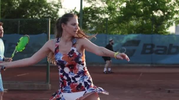 2022 Turkey Antalya Man Woman Having Tennis Training Same Side — Stockvideo