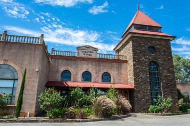 Rowland Düzlüğü, Güney Avustralya, Avustralya - 15 Mart 2017. Miranda Şaraphanesinin dış görünüşü Rowland Düzlüğü, SA.