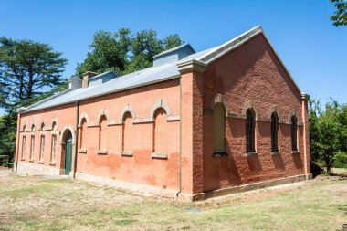 Maldon, Victoria, Avustralya - 1 Mart 2017. Maldon Bölge Müzesi 'nin dış görünüşü, Vic. Bina 1859 yılından kalma ve ilk olarak pazar binası olarak kullanılmış.. 