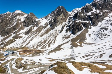 Avusturya 'nın Tyrol kentindeki Stubai Buzul bölgesinde dağlık bir arazi..