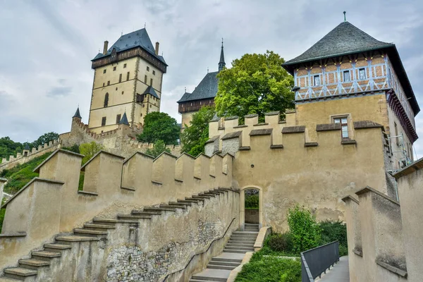 Karlstejn República Checa Julio 2016 Vista Exterior Del Castillo Karlstejn — Foto de Stock