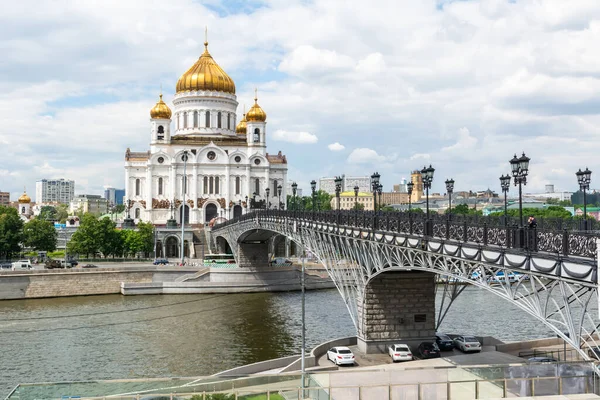 Moscou Rússia Junho 2017 Vista Catedral Cristo Salvador Passarela Patriarshy — Fotografia de Stock