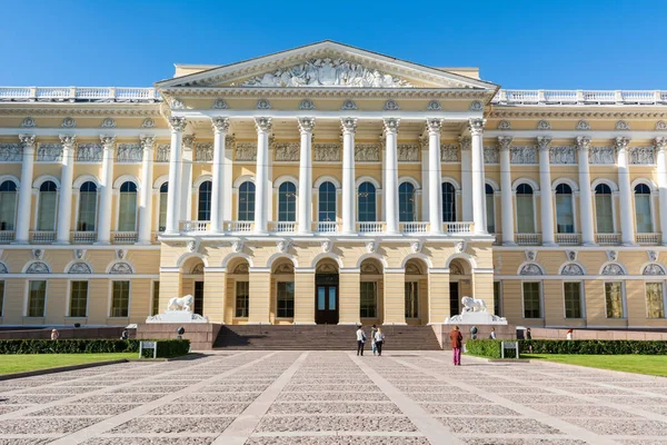 São Petersburgo Rússia Junho 2017 Fachada Palácio Mikhailovsky Grande Palácio — Fotografia de Stock