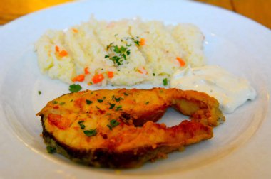 Plate of cod with rice 