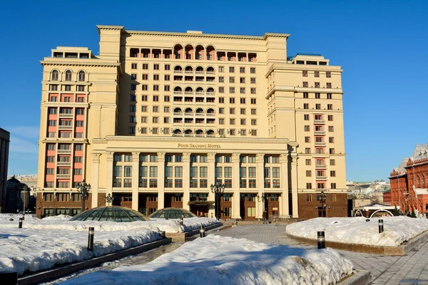 Moscou Rússia Março 2018 Vista Exterior Hotel Four Seasons Rua — Fotografia de Stock