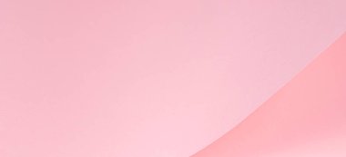 Soyut pembe renkli kağıt dalgası. Işık ve gölgeli yaratıcı geometrik kavisli kağıt. Kopya alanı ile soyut monokrom arkaplanı